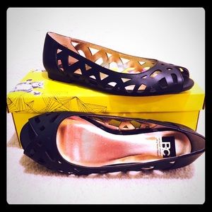 BC Footwear Peep Toe Flats