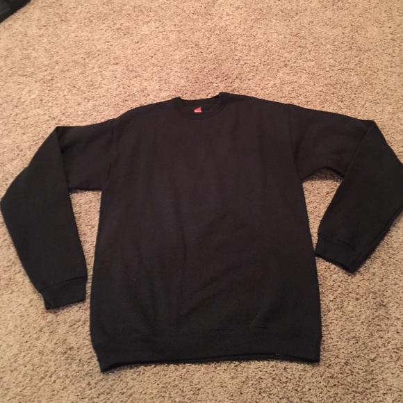 Basic Black Crewneck