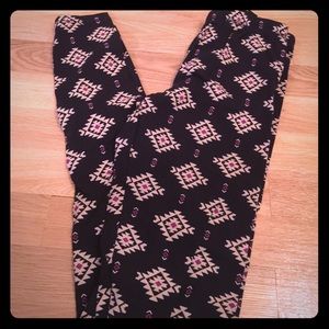 Tribal forever 21 leggings