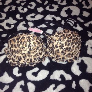 VS Cheetah Bra 32B Push Up