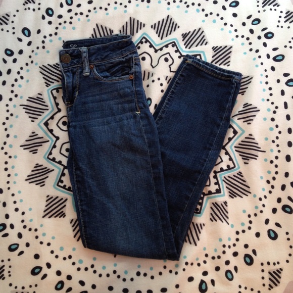 American Eagle Skinny Jeans