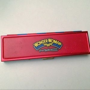 MAC Wonder Woman Defiance Eyeshadow Quad