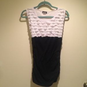 Black and white bodycon dress