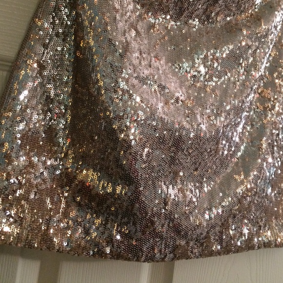 Best New Years/Bachelorette/Party Skirt 🙌🏼✨ - Picture 2 of 4