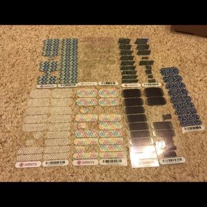 Half sheet Jamberry Nail Wraps.