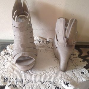 Shoes women
