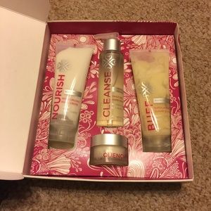 Jamberry Nails Indulgence hand care