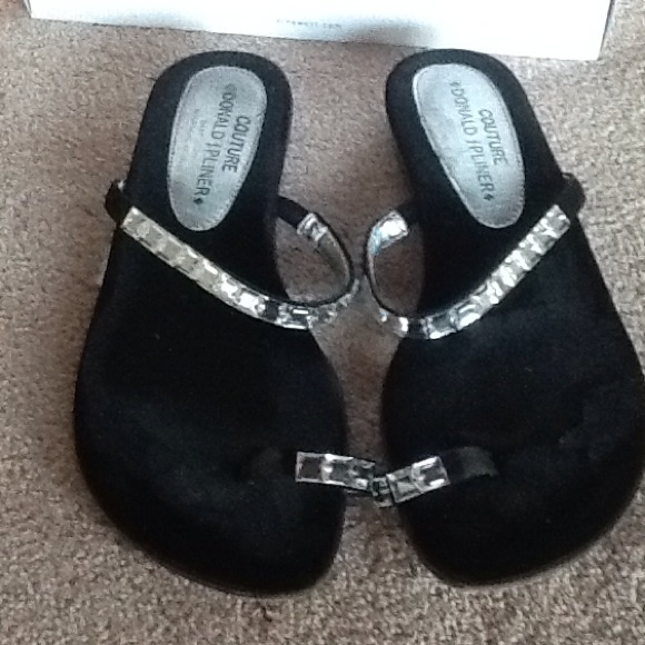 Donald J Pliner couture jeweled flats
