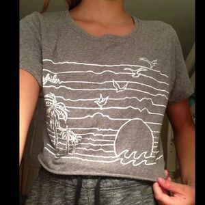 Gray beach t-shirt