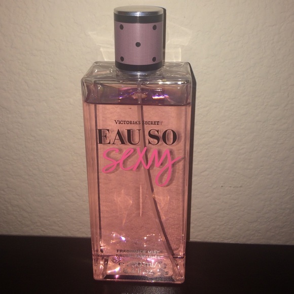 VS eau so sexy spray