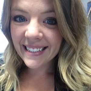 Meet your Posher, Jenna