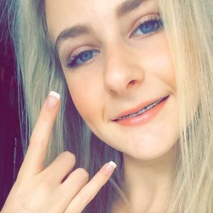 Meet your Posher, Mandy