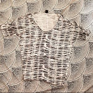 Snakeskin half sleeve H&M top