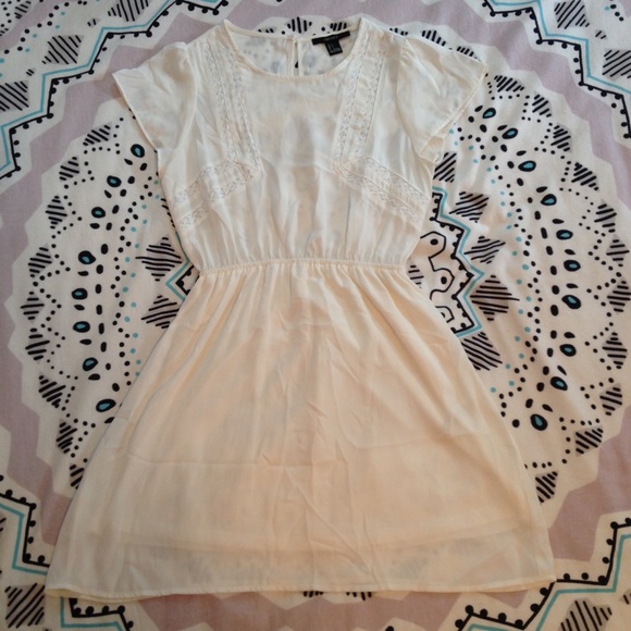 Flowy Cream Forever 21 Dress