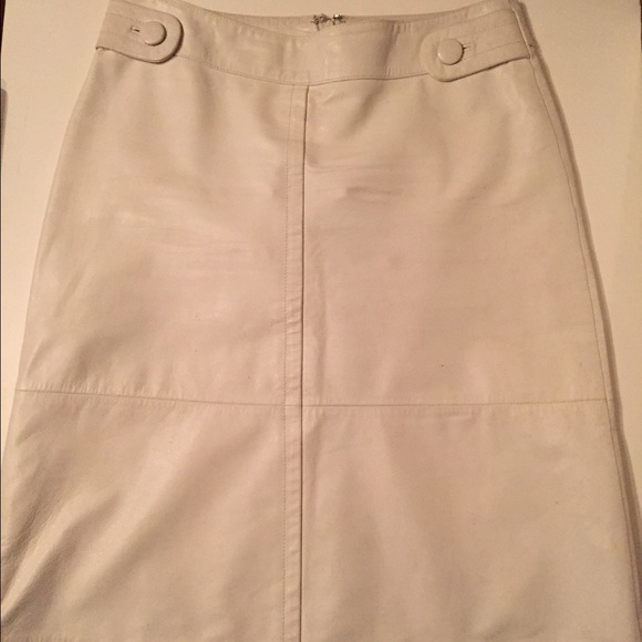 Banana Republic White Leather Tab Front Skirt