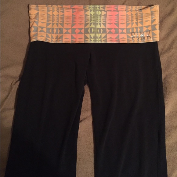 VS yoga pants