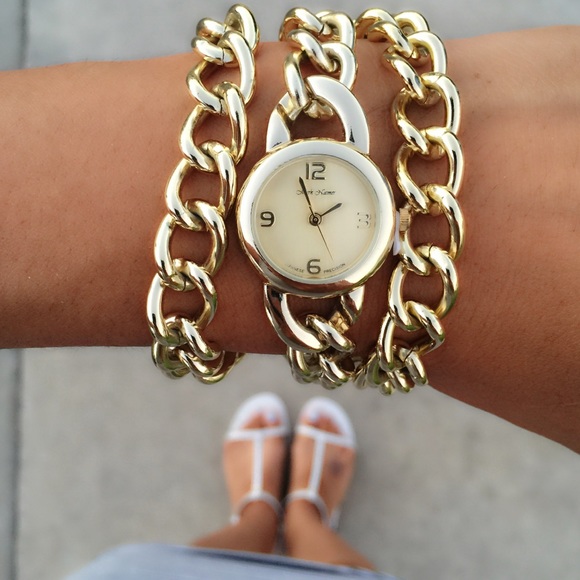 Accessories - 🆕 Gold Chain Watch