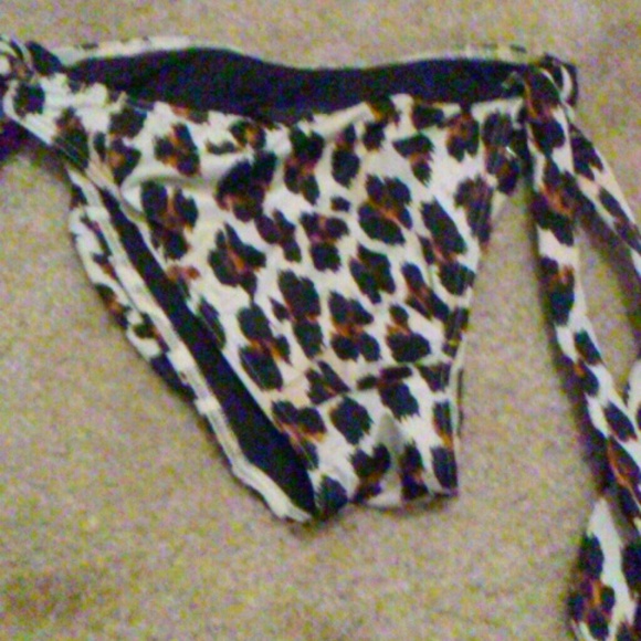 Bathing suit bottoms