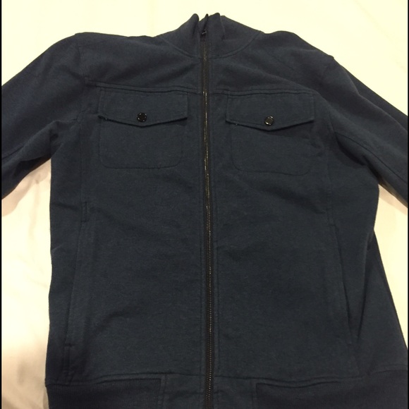 Men's Lululemon jacket. worn 2 times. Like new. - Picture 1 of 3