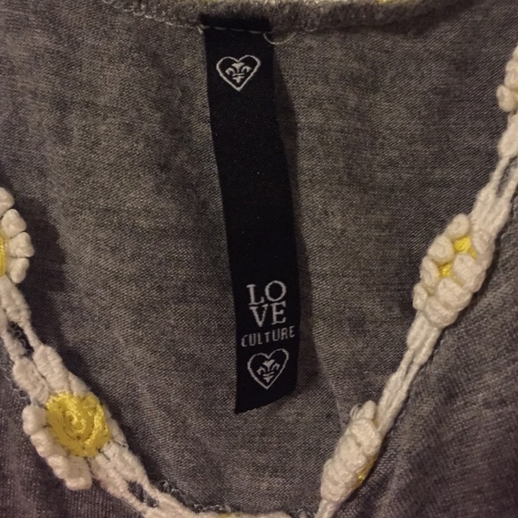 Tank top - Picture 2 of 2