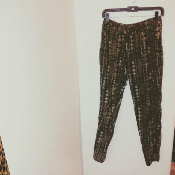Black and tan pants