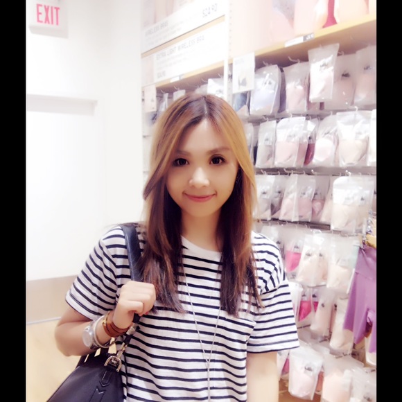 Meet your Posher, Mandy - Picture 1 of 1