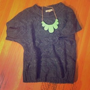 **flash sale** Slouchy short sleeved blue sweater