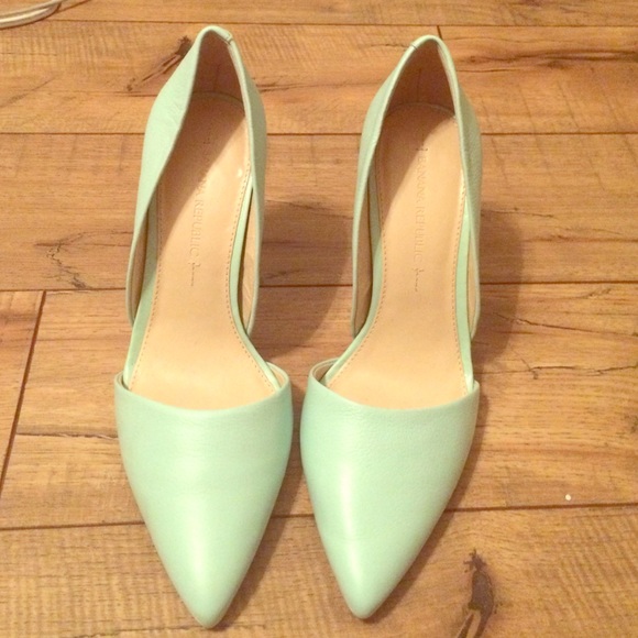 banana republic d'orsay heels