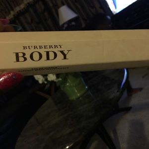Burberry body spray