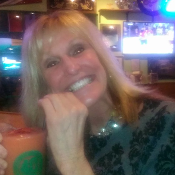 Meet your Posher, Darcy