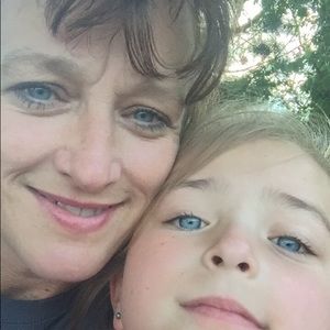 Meet your Posher, Janet