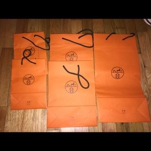 5 Hermes shopping bags