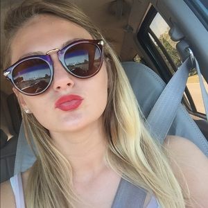 Meet your Posher, Micah