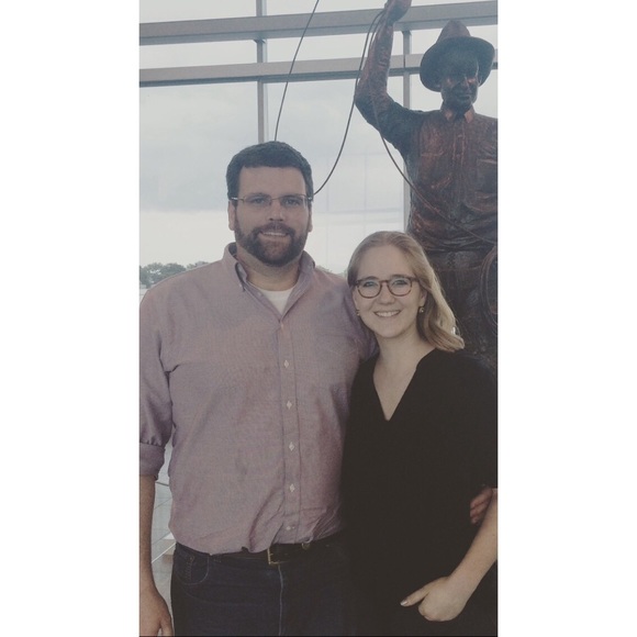 Meet the Buyer / Seller ๐ - Picture 1 of 1