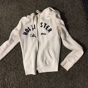 White hollister jacket