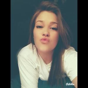 Meet your Posher, Caitlyn