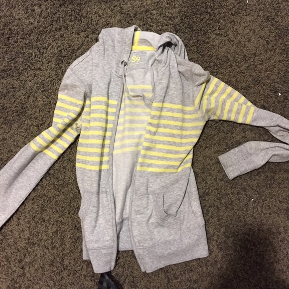 grey & yellow striped jacket