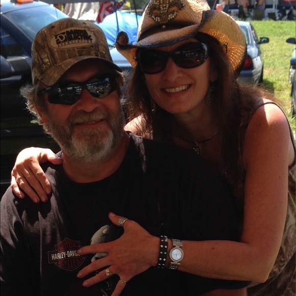 Meet your Posher, Dawn