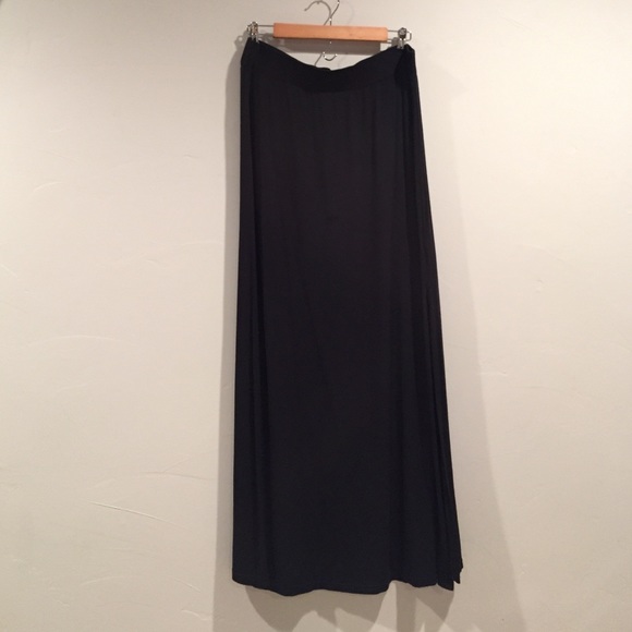 Banana Republic Black Maxi