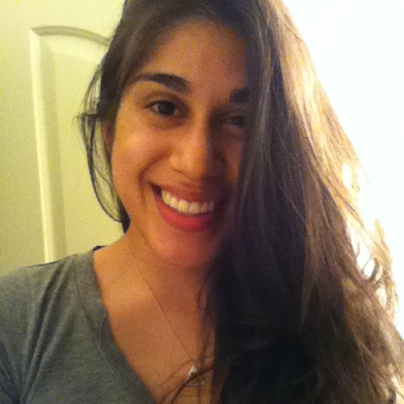 Meet your Posher, Denise - Picture 1 of 1