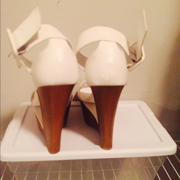 Brand New Platform Wedge