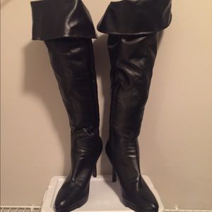 Knee High Fitted Boots
