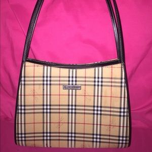 Classic Burberry print handbag