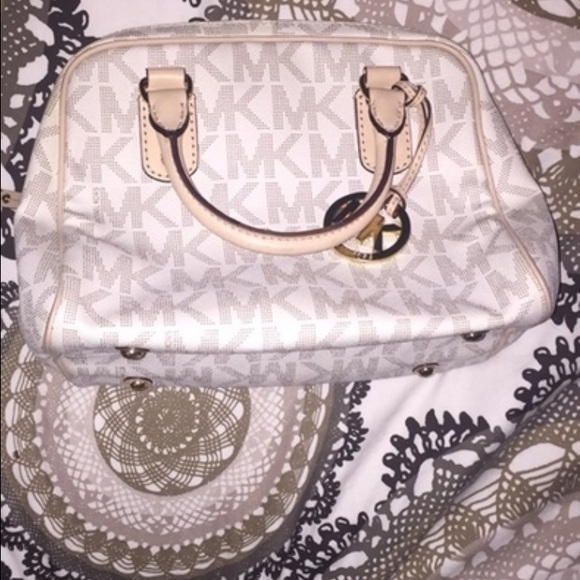 🔥REDUCED Michael Kors Purse🔥