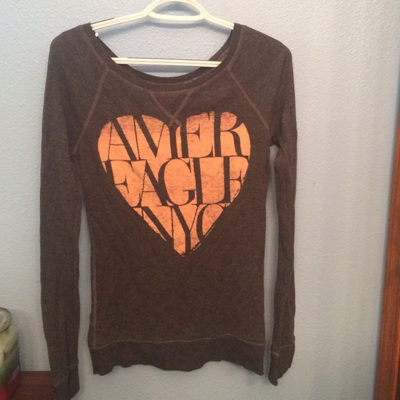 American eagle sweater