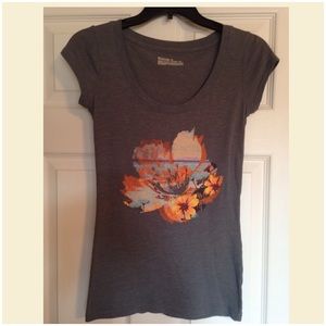 Mossimo Floral Graphic Scoop Neck Tee S