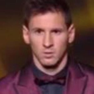 Meet your Posher, Efrain