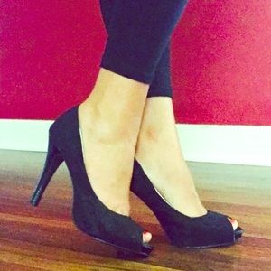 Black lace peep toe heels