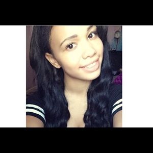 Meet your Posher, Sabra