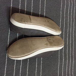 H&M Shoes - H&M Grey Sneakers H&M Shoes - H&M Grey Sneakers